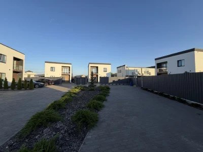 Продам автономний будинок біля osocor residense 6 км метро о