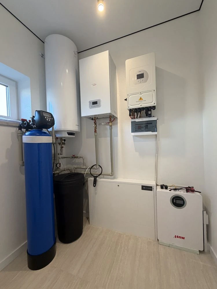 Продам автономний будинок біля osocor residense 6 км метро о