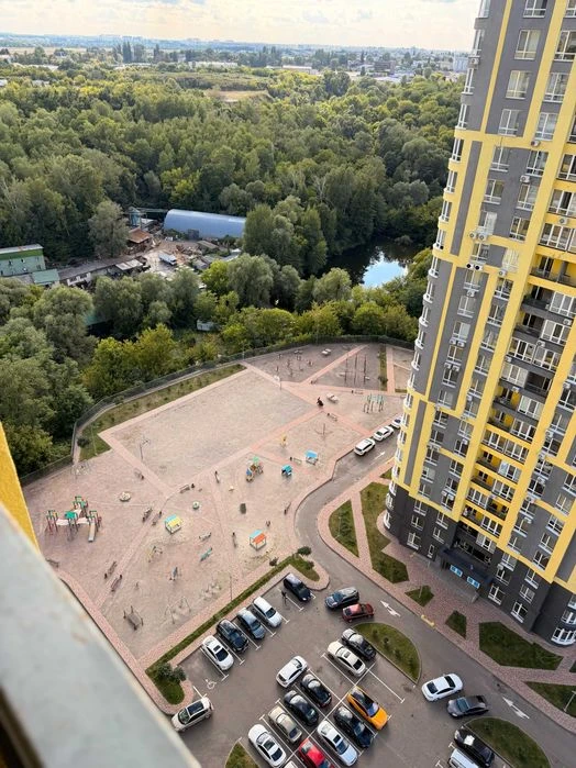 Продажа 1-комнатной квартиры в ЖК «Медовый» Кадетский Гай 10