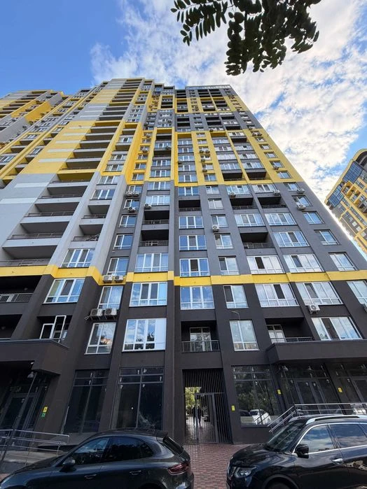 Продажа 1-комнатной квартиры в ЖК «Медовый» Кадетский Гай 10