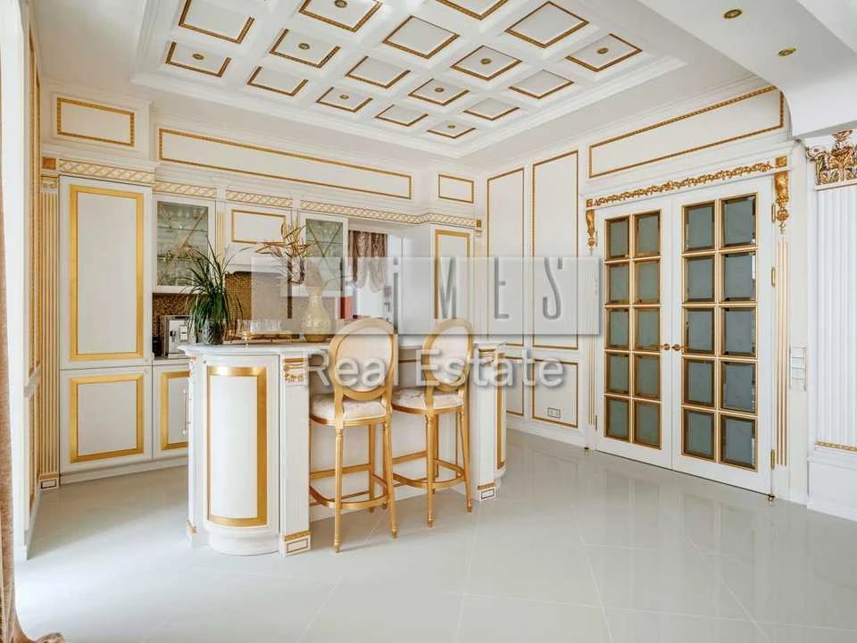 Будинок. Київ, Локомотивна вул.