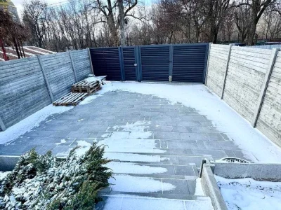 Будинок. Дніпро, Конотопська вул.