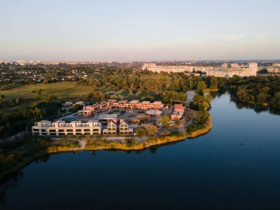 Резиденция на берегу, Concept Riviera