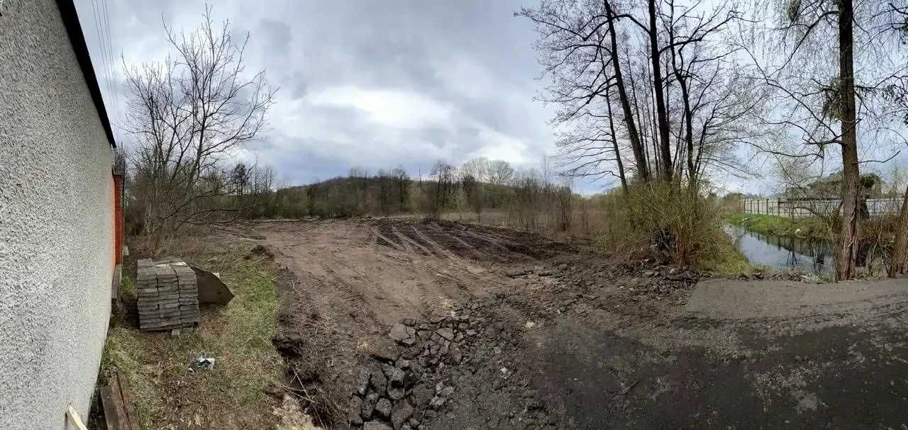 Київ, вул Свято-Георгіївська, земельна ділянки 10 сот. під б