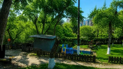 Продаж земельної ділянки у центрі Києва, Печерськ, між м. Зв