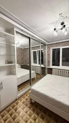 3к 70 м² на Корольова біля ринку Південний, кухня 14 м², єВі