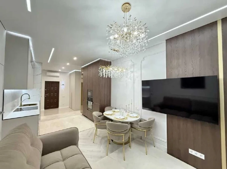 Продам 2 комнатную квартиру, новый дом, жк 63-я Жемчужина, у