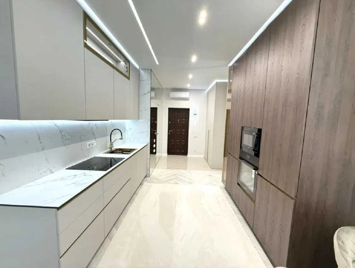Продам 2 комнатную квартиру, новый дом, жк 63-я Жемчужина, у