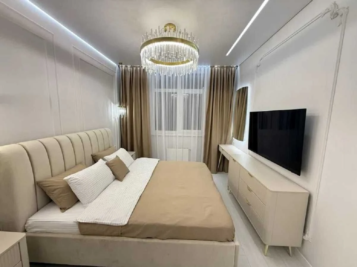 Продам 2 комнатную квартиру, новый дом, жк 63-я Жемчужина, у