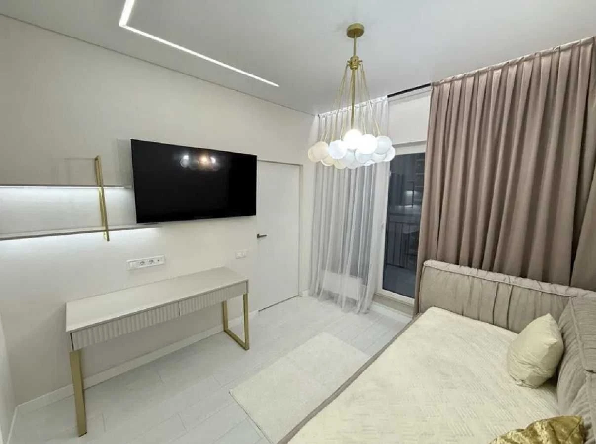 Продам 2 комнатную квартиру, новый дом, жк 63-я Жемчужина, у