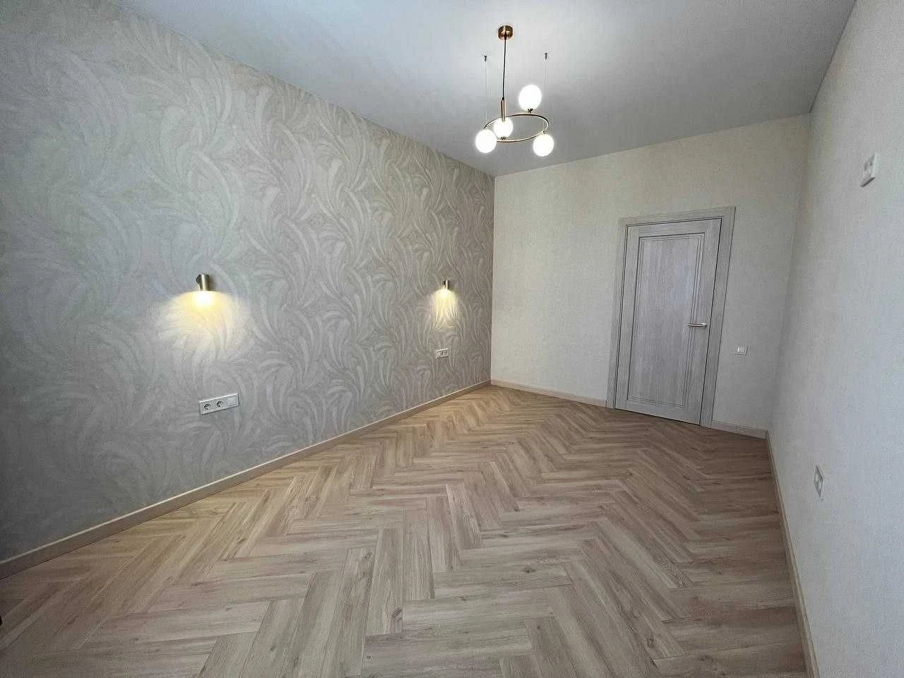 Продам 1-к квартиру в Кадор на Краснова