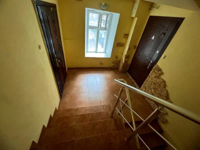 Квартира. Одеса, Дерибасівська вул.