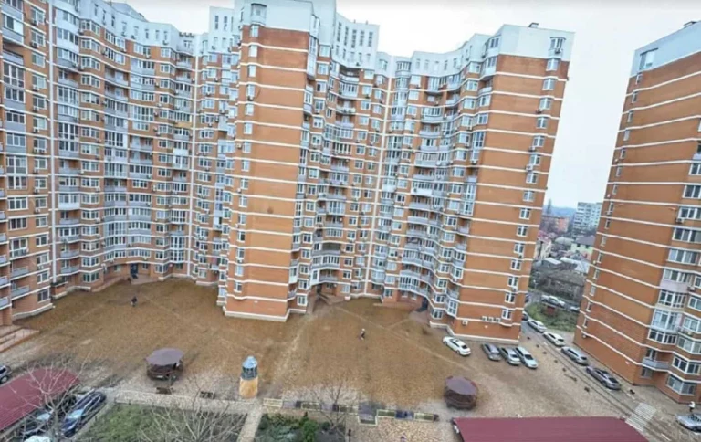 Продам 1 комнатную квартиру, новый дом, жк Романовский, ул.