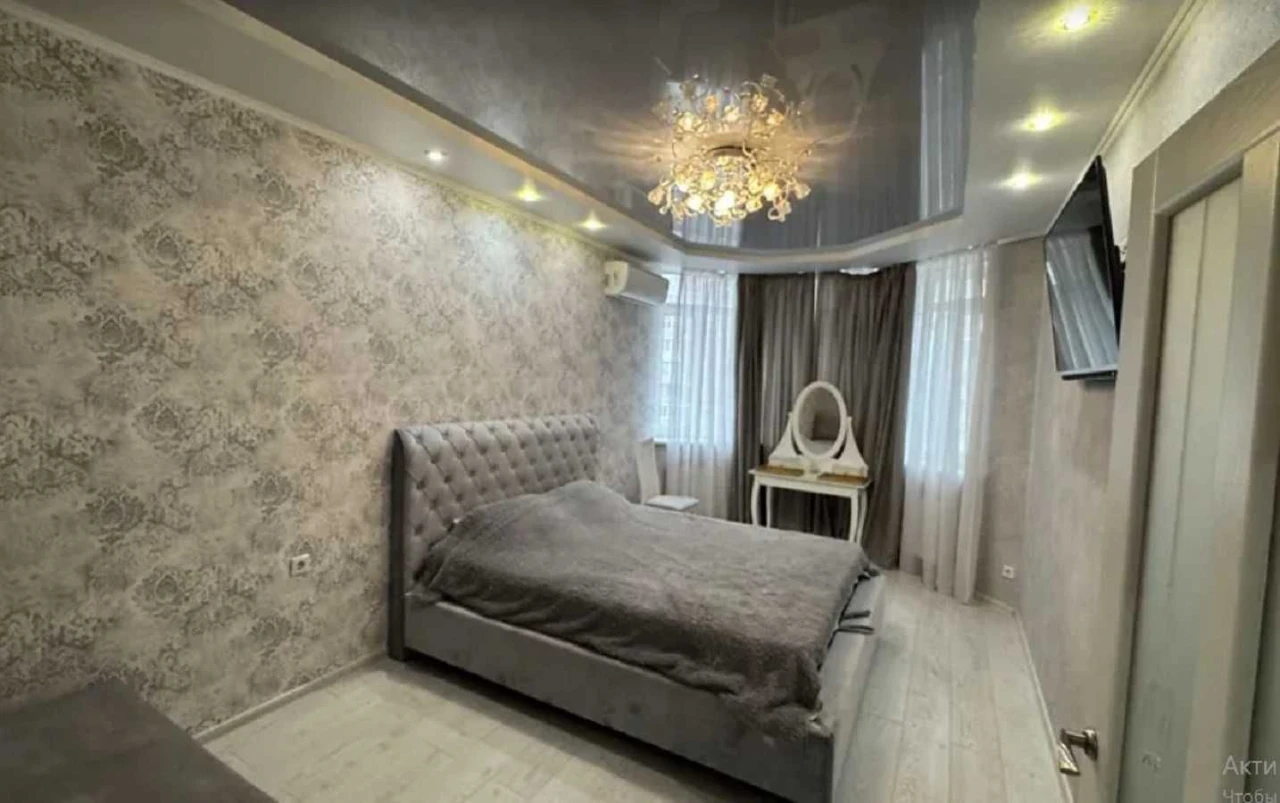 Продам 1 комнатную квартиру, новый дом, жк Романовский, ул.