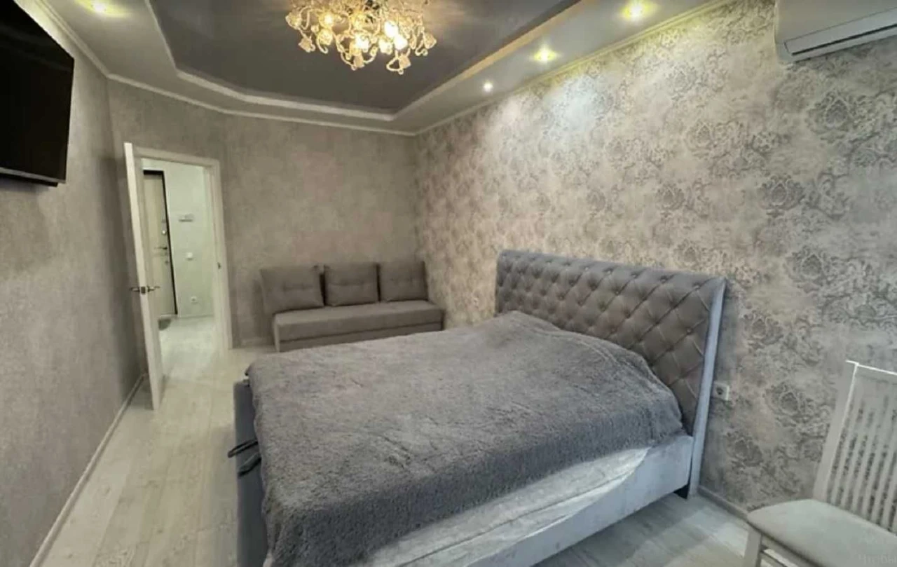 Продам 1 комнатную квартиру, новый дом, жк Романовский, ул.