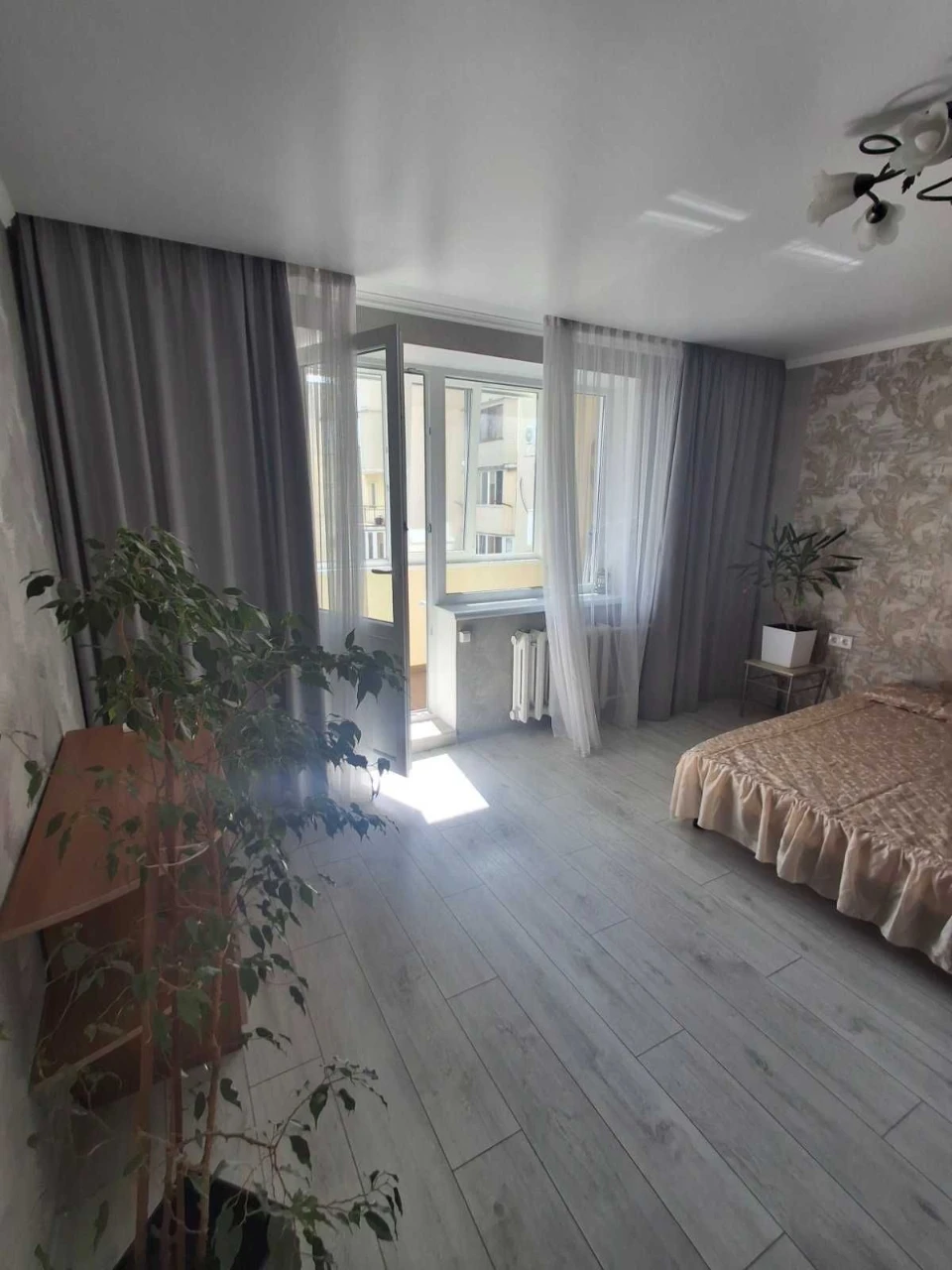 (13) Продам 2-кімнатну квартиру в Одесі на Таїрова