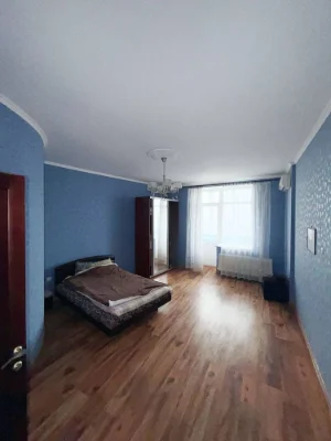 Продам 2-поверхову квартиру за адресою Левітана 62/1 (ЖК Кас