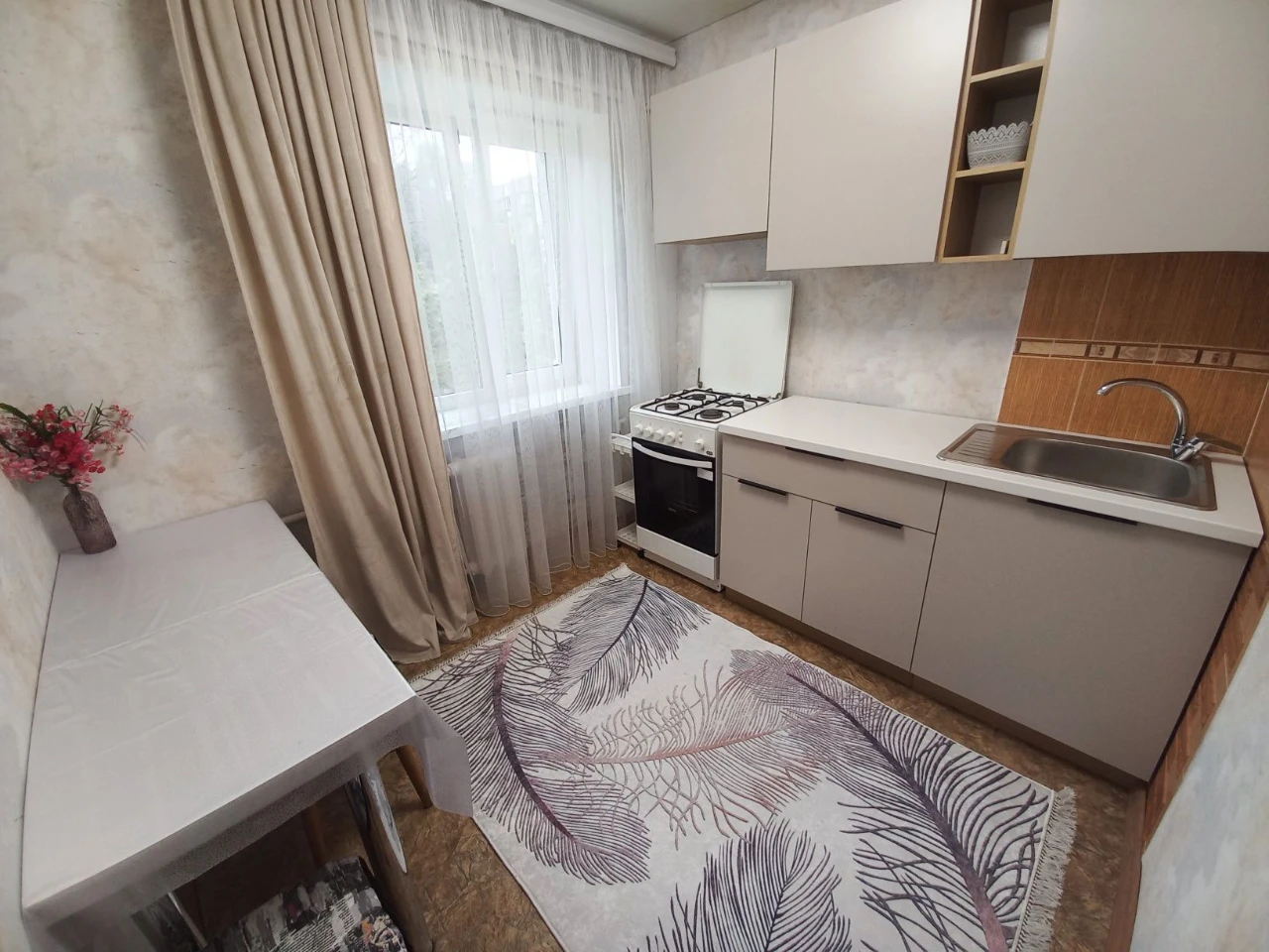 Продам Варненская / Ген.Петрова 1но комнатную квартиру