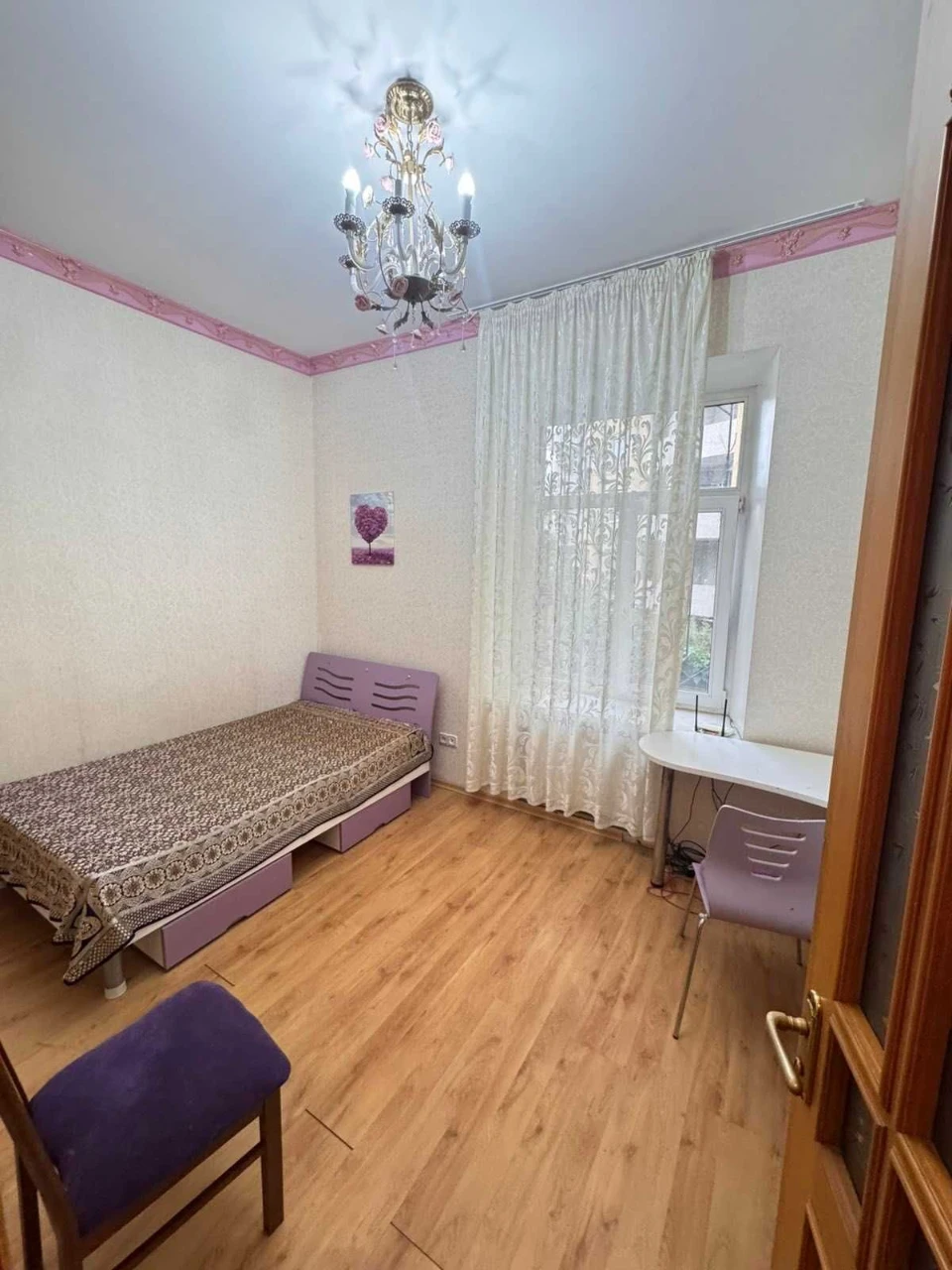 Продам4-ком квартиру в Центре