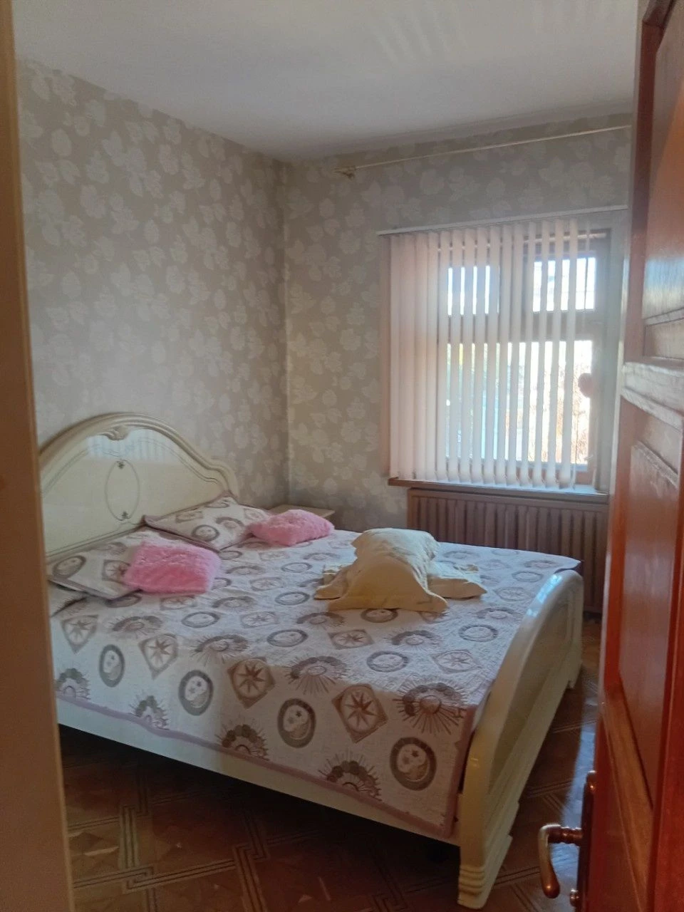 Продам 3кв, 83м², вул.Осіпова/ В.Арнаутськан