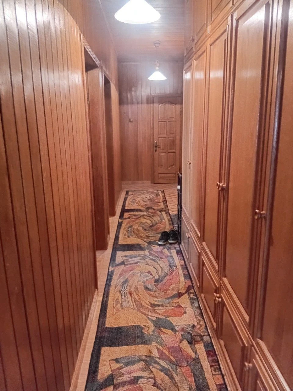 Продам 3кв, 83м², вул.Осіпова/ В.Арнаутськан