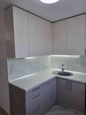 Продам 3-ком. квартиру, Кирпич, Газ.  Ак. Глушко / Королева,