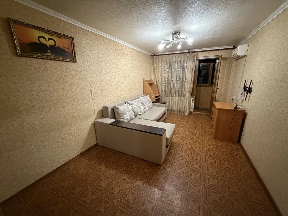 Трьох комнатная квартира, 64м 8 этаж Макдональдз Королёва
