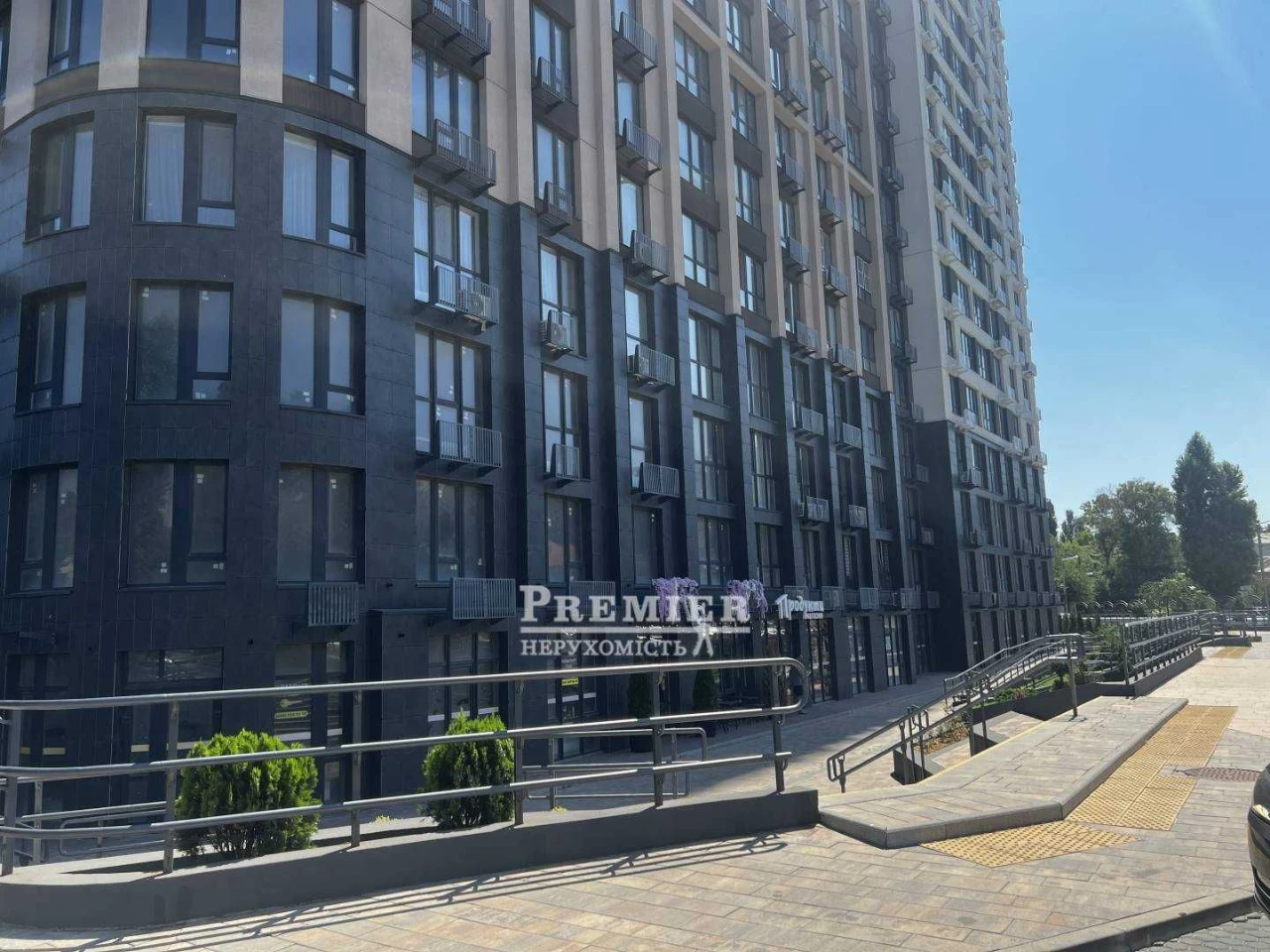 Продаж 2-кімнатної 53 м² на 6 ст. Великого Фонтану! Сучасний