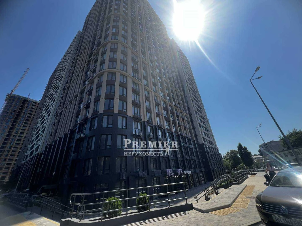 Продаж 2-кімнатної 53 м² на 6 ст. Великого Фонтану! Сучасний