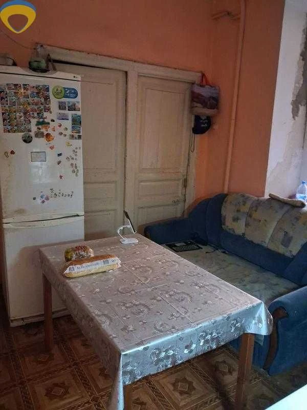 Продам 3-х комн. двухстороннюю квартиру на ул. Заславского в