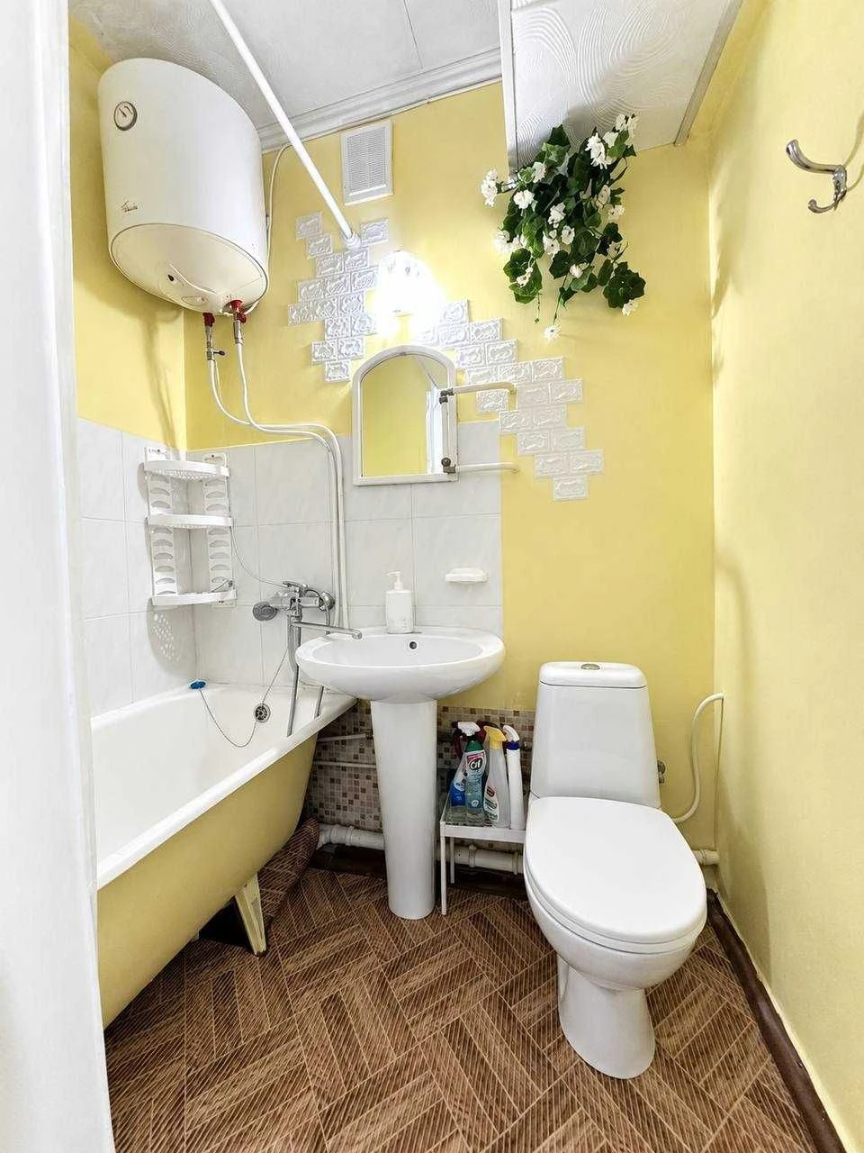Продаж 1-кімнатної квартири на Черемушках, Варненська, 32 м²