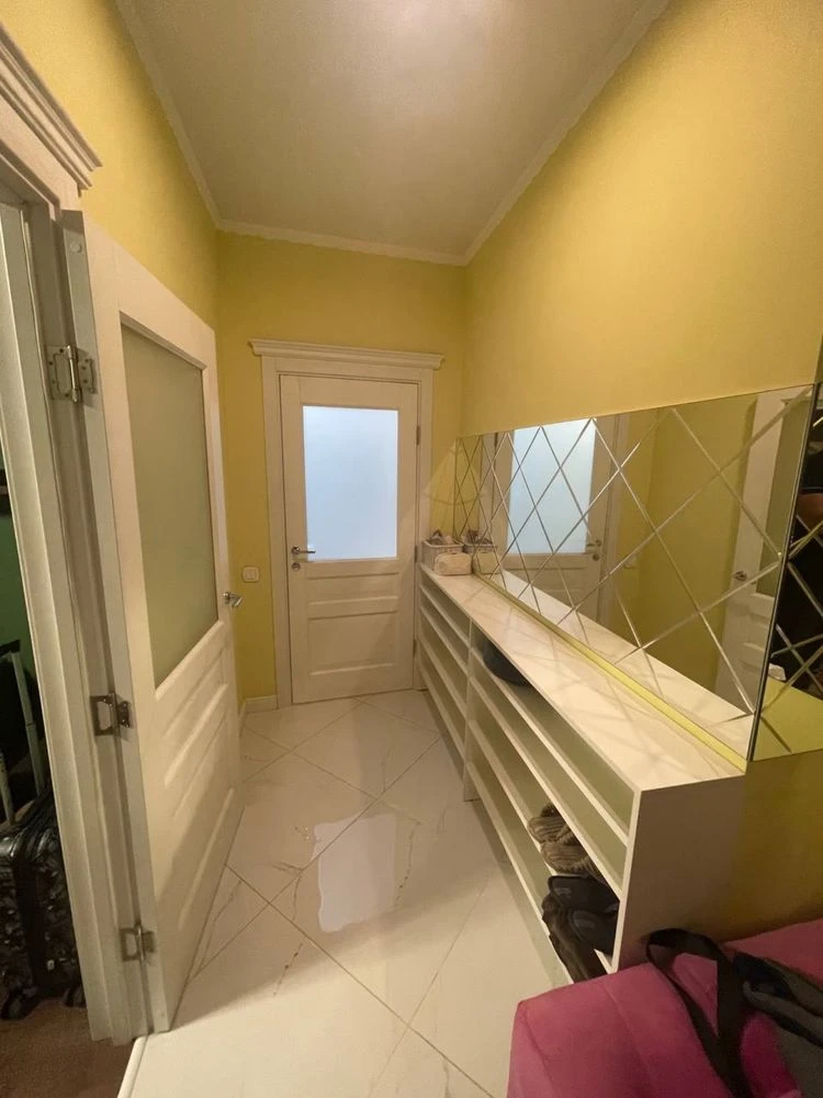 Продам 2-х комн квартиру в 27 жемчужине каманина