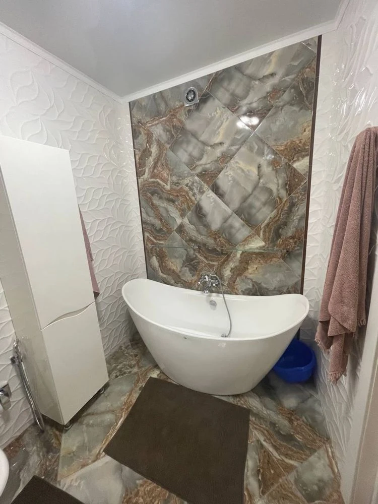 Продам 2-х комн квартиру в 27 жемчужине каманина