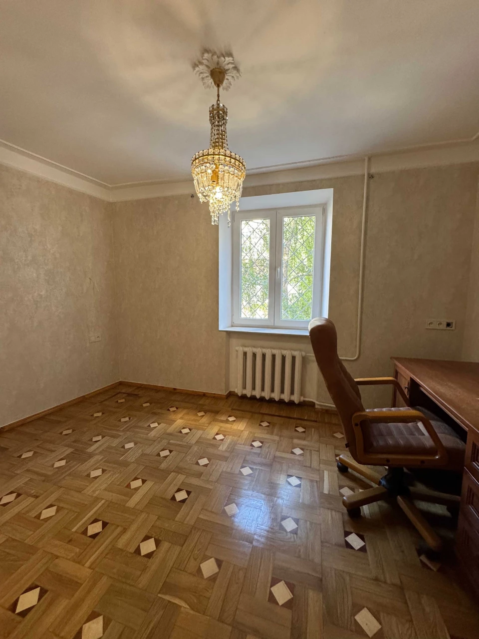 Продам 3-кімнатну квартиру на Молдаванці | Цегляний спецпроє