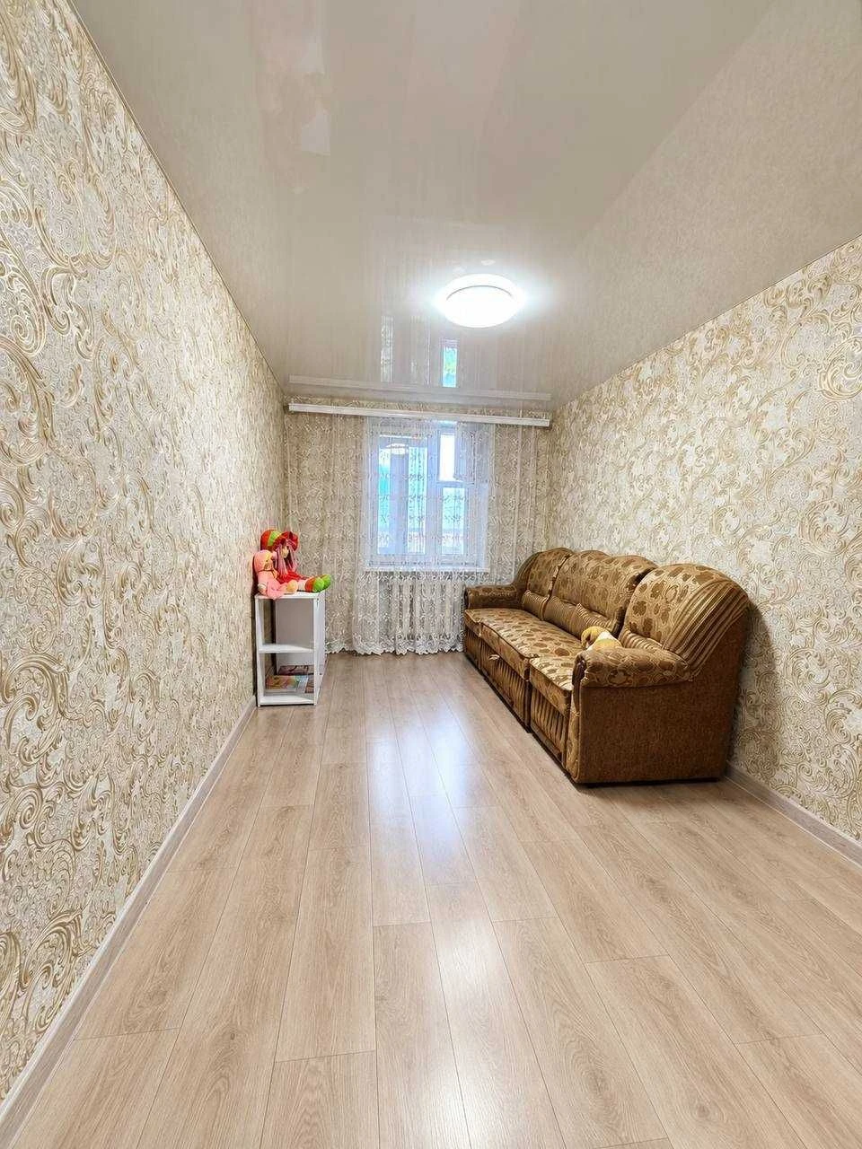 Продам 3 комнатную квартиру,  поселок Котовского,  Доброволь