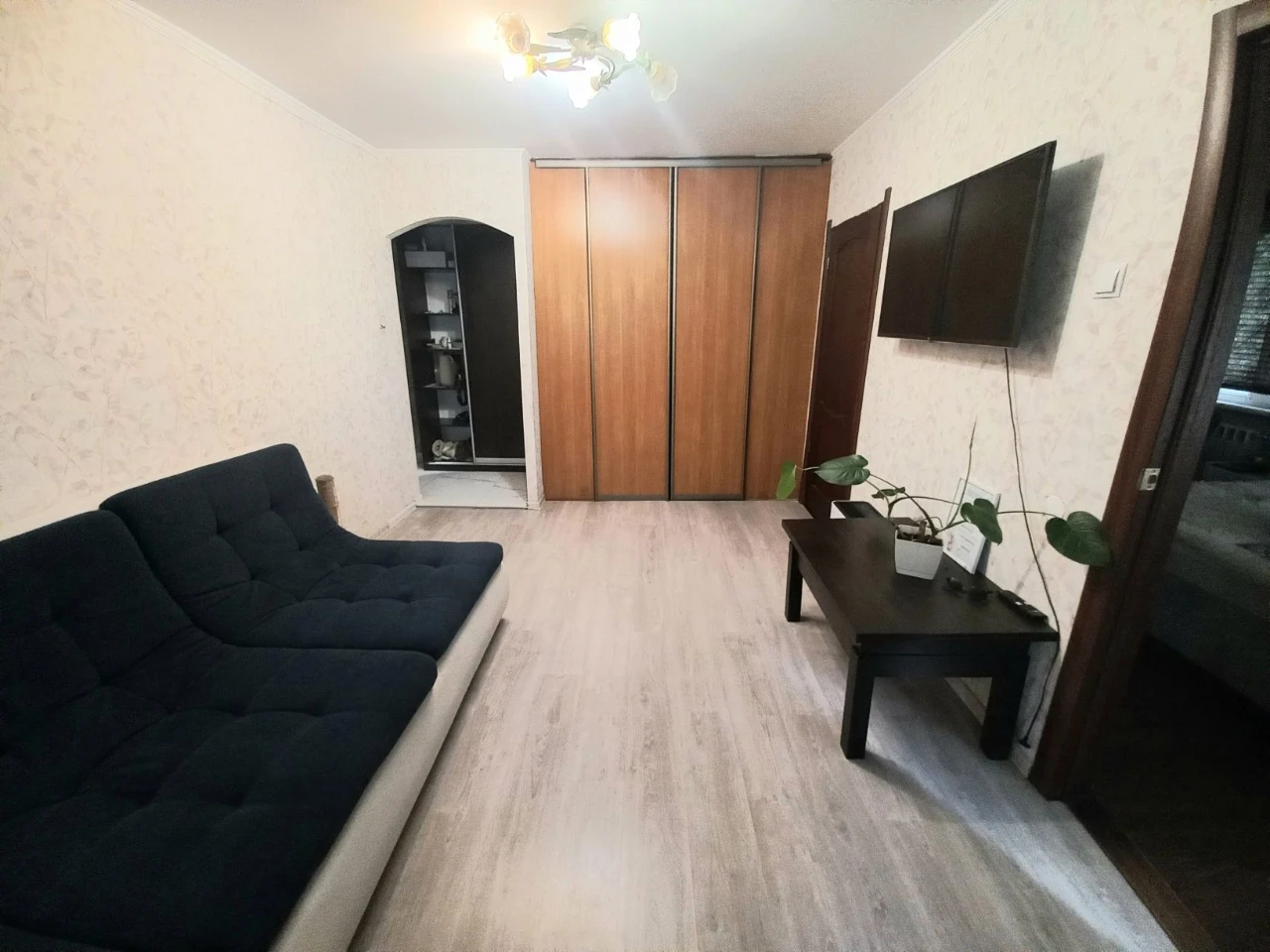 Продам Небесной Сотни /Левитена 2х комнатную квартиру