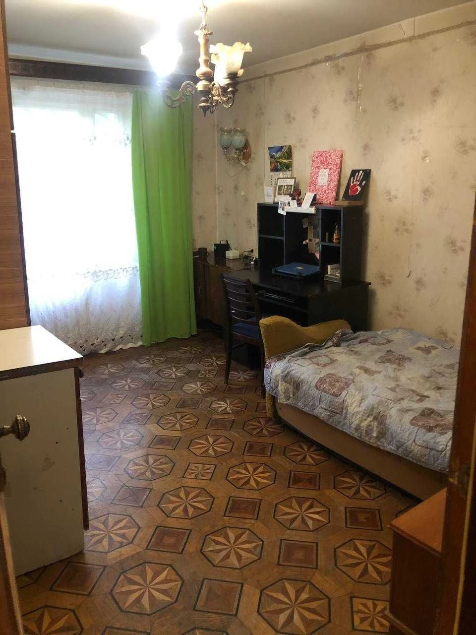 Продам 3-комн. квартиру на ул. Днепропетровская Дорога/ Паус