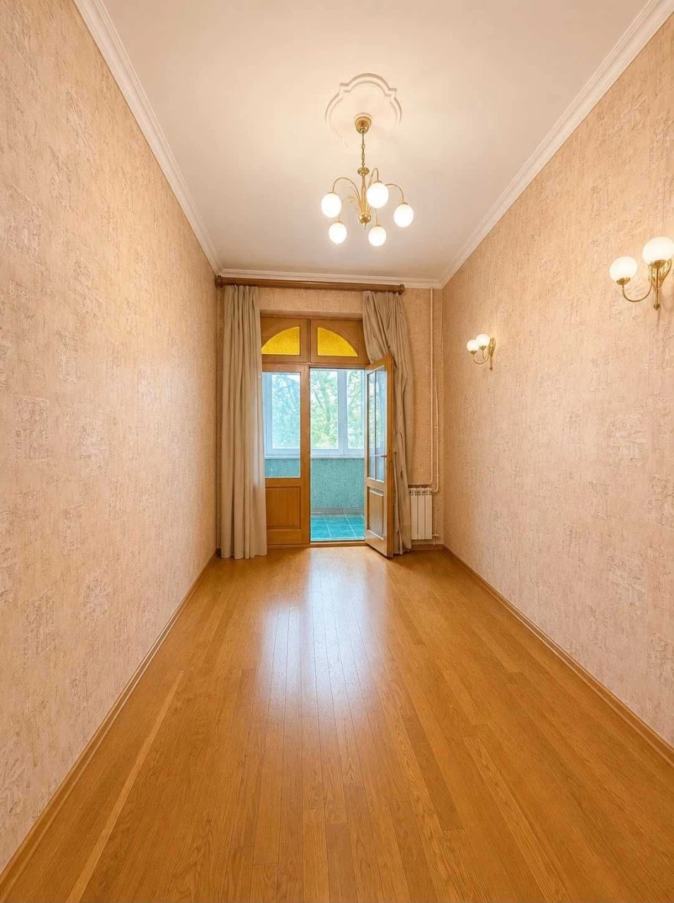 Продам 3 кімнатну квартиру на Французькому бульварі