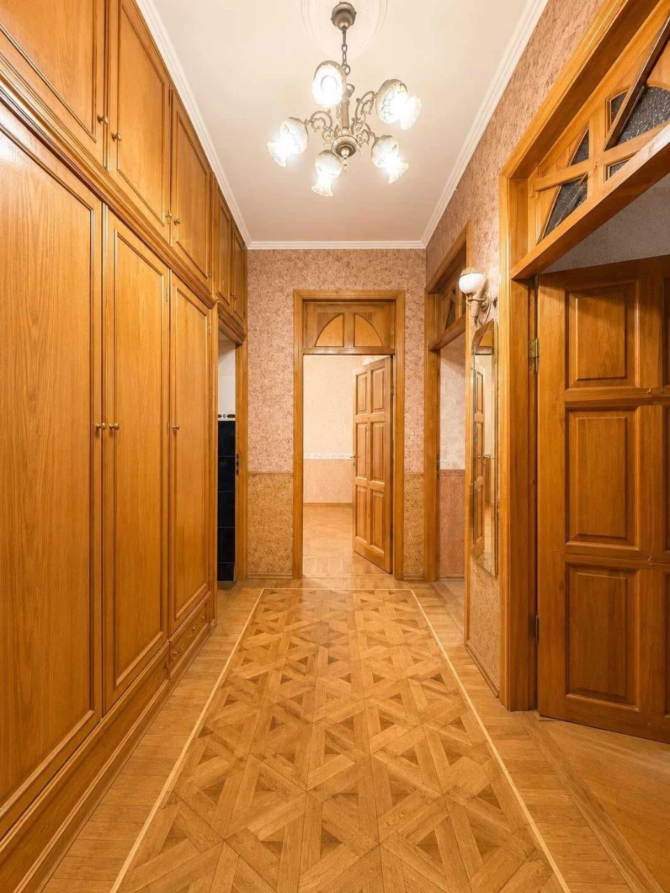 Продам 3 кімнатну квартиру на Французькому бульварі