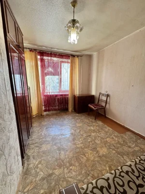 1 кімнатна квартира ( газифікований будинок)