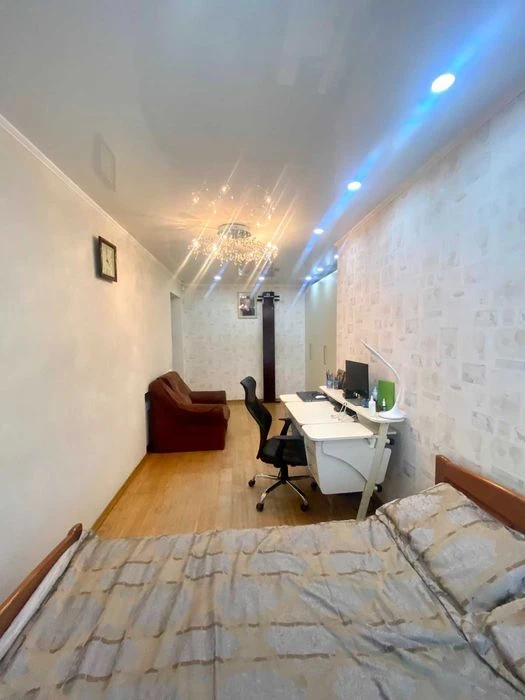 2-storey house for sale on Adm. Lazareva St.