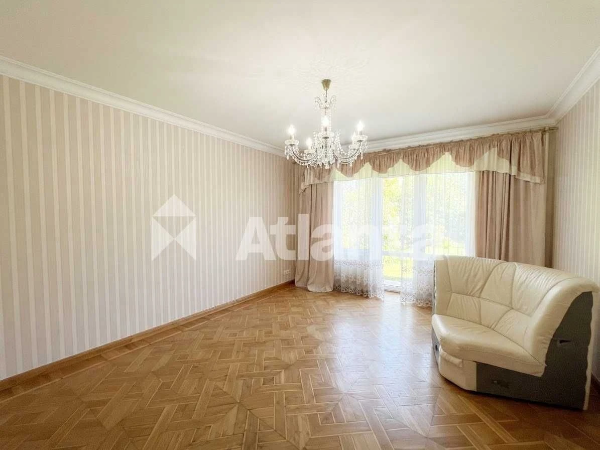 В продаже 4-комнатная  квартира с 3-мя санузлами  110 м² на