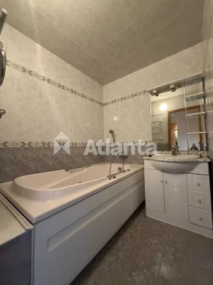 В продаже 4-комнатная  квартира с 3-мя санузлами  110 м² на