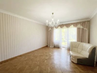 В продаже 4-х комнатная на Черемушках