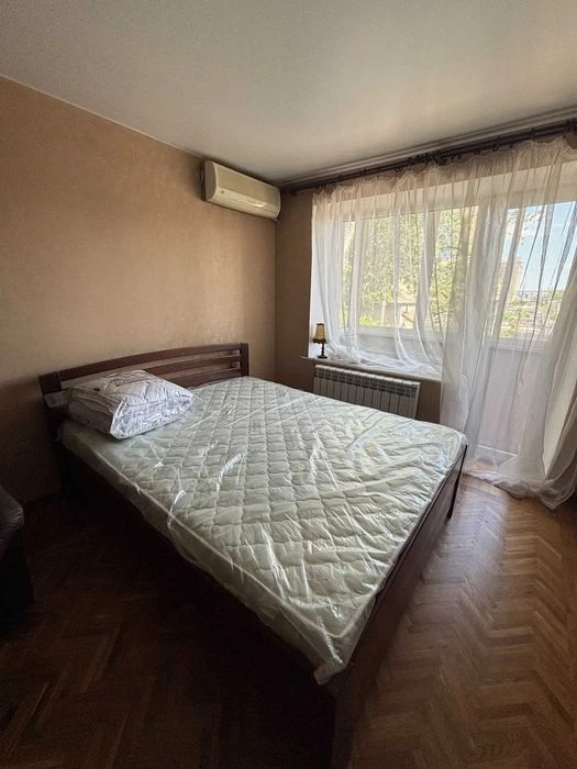 Продам 2 ком.квартиру на ул.Писаржевского/Нагорка/