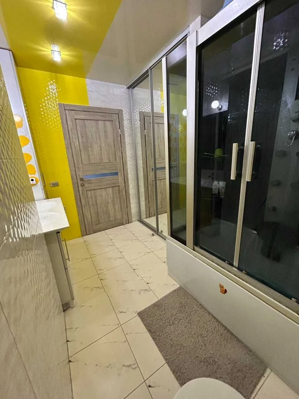 ЕКСКЛЮЗИВНА 2- кімнатна квартира 100 М²