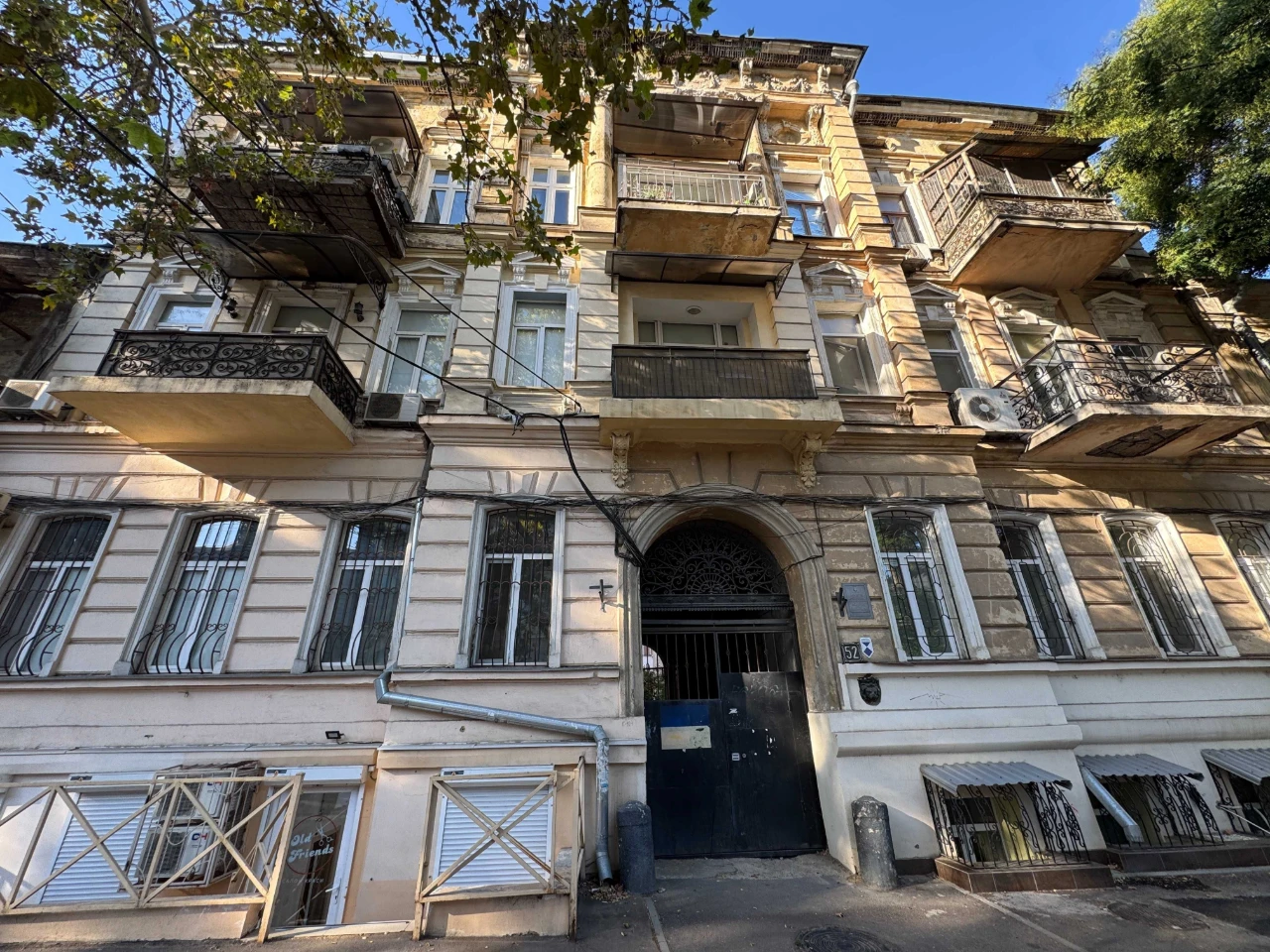 Продам 3к. квартиру - Центр міста - вул. Базарна/Італійська/