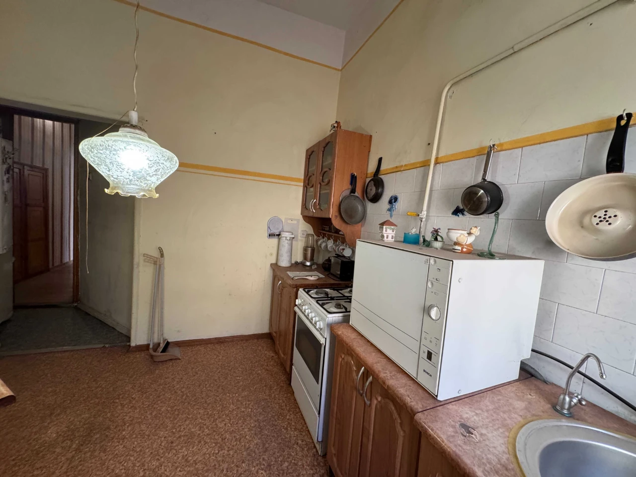 Продам 3к. квартиру - Центр міста - вул. Базарна/Італійська/