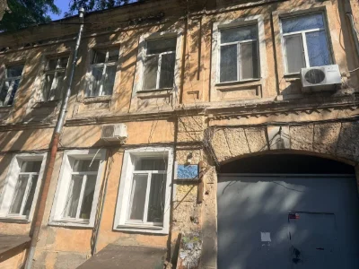 Продам 2 кімнатну квартиру на Болгарській. (3-346-330)