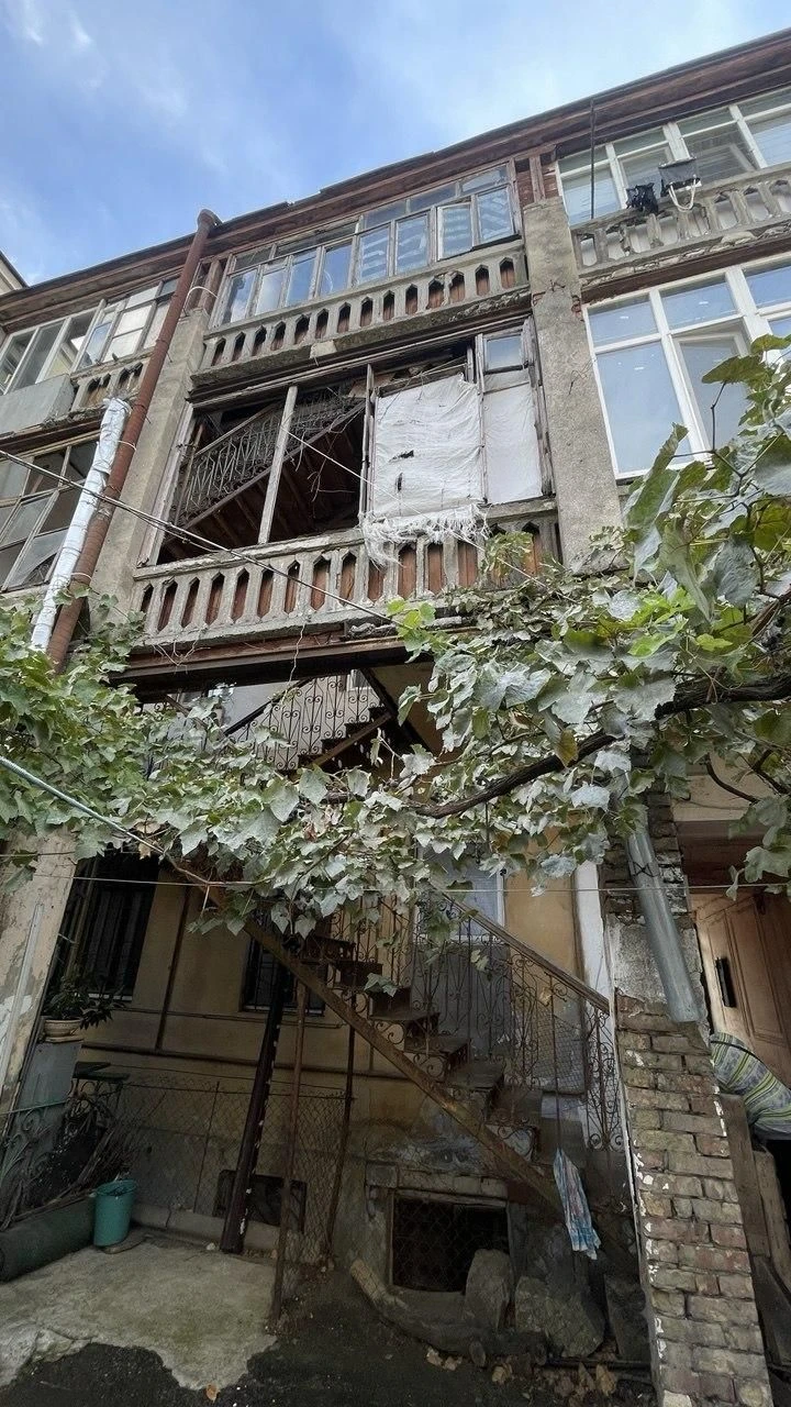 Продам 2-квартиру на Академіка Лазарєва / Молдаванка (372-37